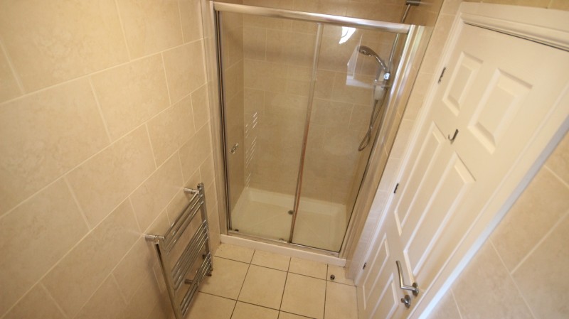 Shower Room at 365A Ecclesall Road